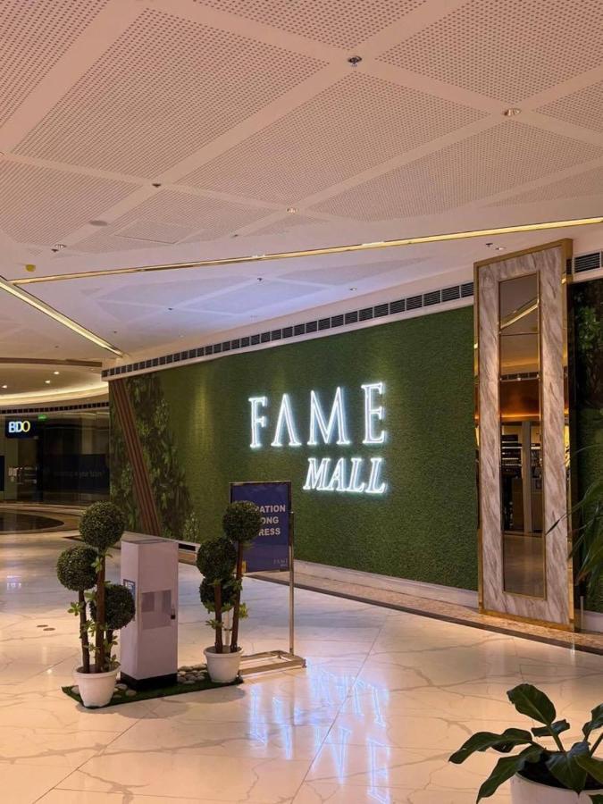 Penthouse Studio At Fame Residence 41St Floor, Shangrila-Megamall Manila Exterior foto